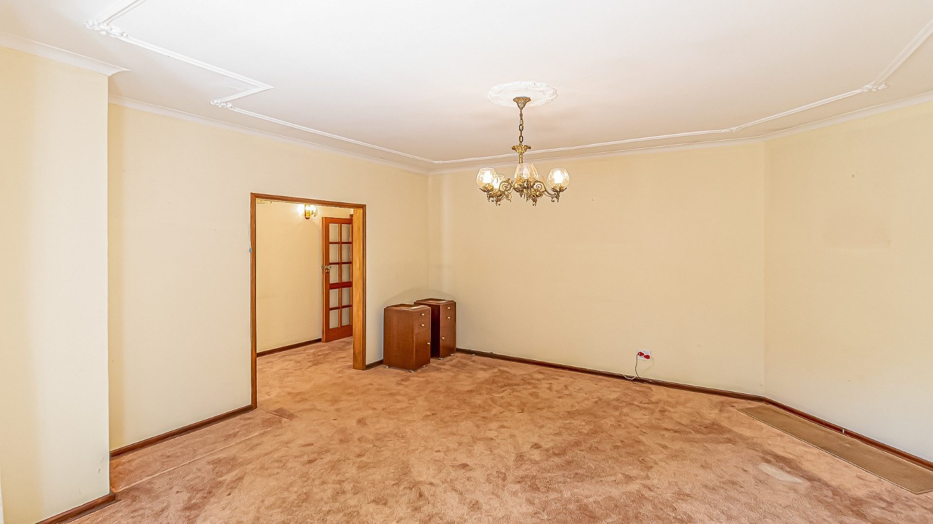 Kensington – Fully renovated family home