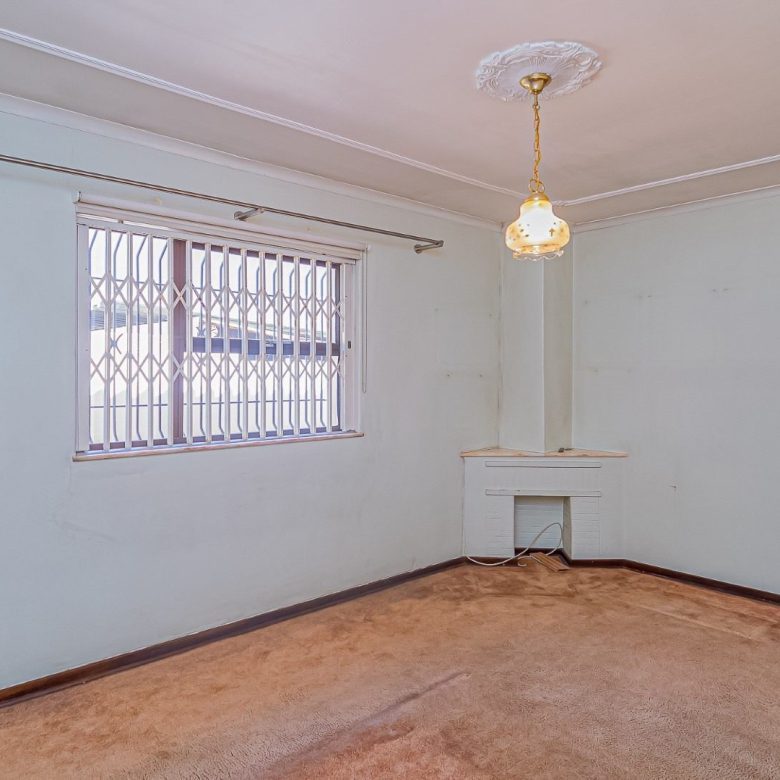 Kensington – Fully renovated family home