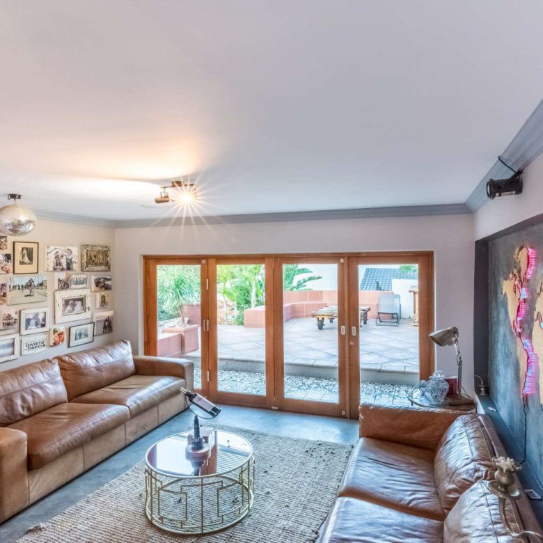 Little Falls, Roodepoort – Exceptional 4 Bedroom Home   