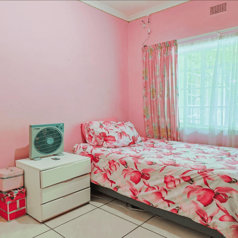 Hurlyvale – 3 Bedroom House