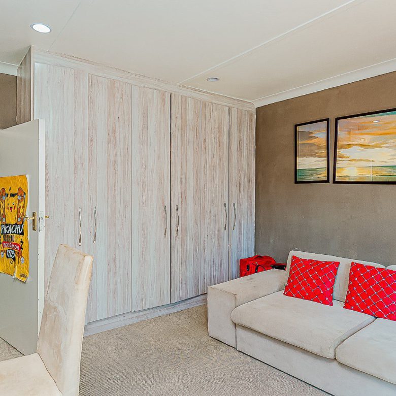 Blairgowrie, Randburg – Renovated 5 Bedroom Home