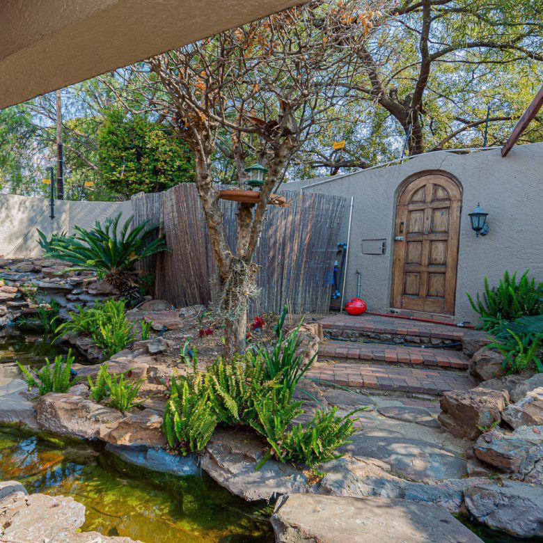 Blairgowrie, Randburg – Renovated 5 Bedroom Home
