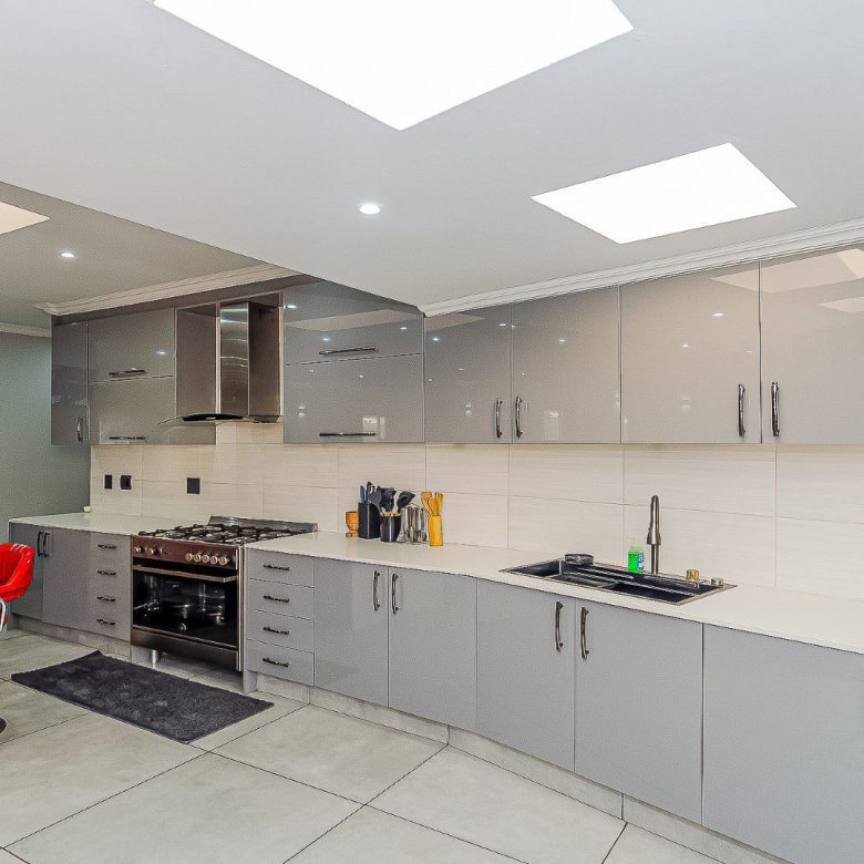 Blairgowrie, Randburg – Renovated 5 Bedroom Home