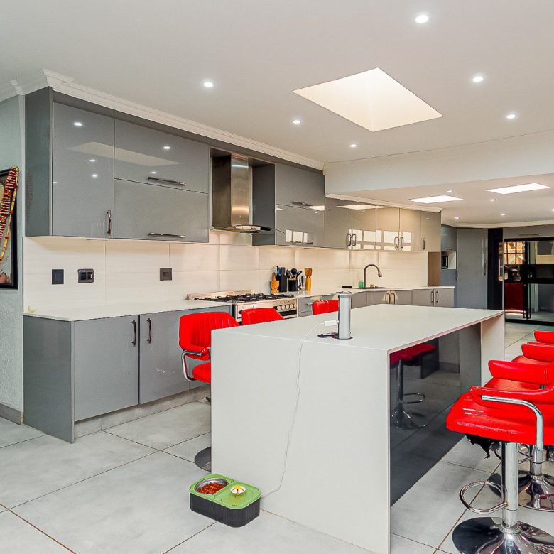 Blairgowrie, Randburg – Renovated 5 Bedroom Home