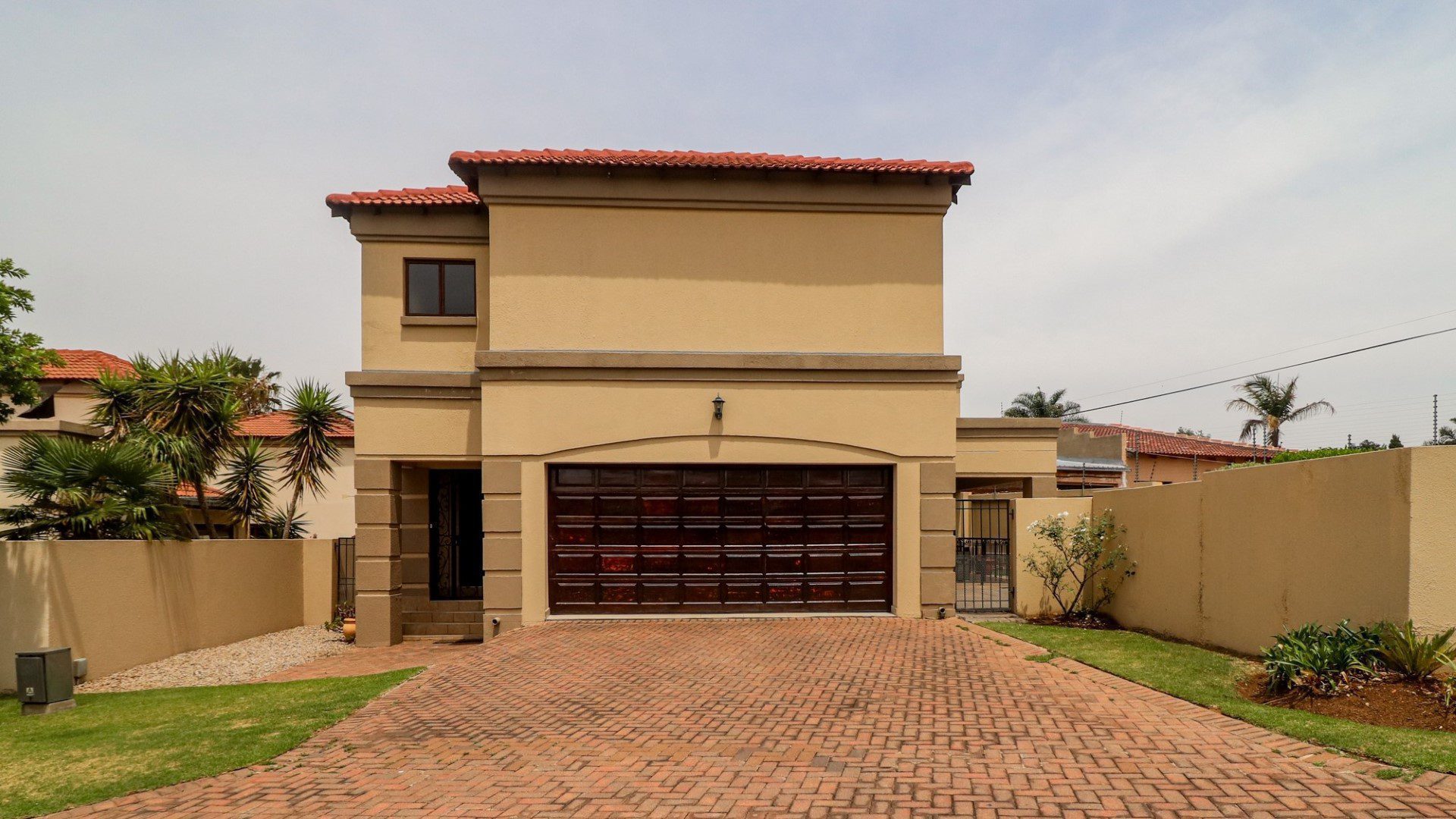 Prima Vista, Mulbarton – Magnificent 4 Bedroom Cluster in Secure Estate
