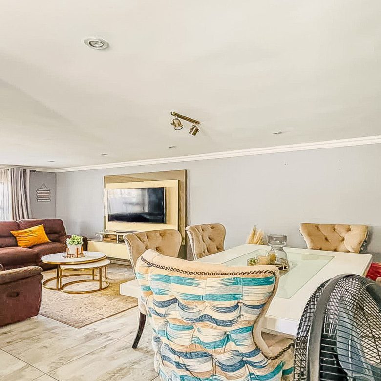 Riverside View – Stylish 3 Bedroom Home