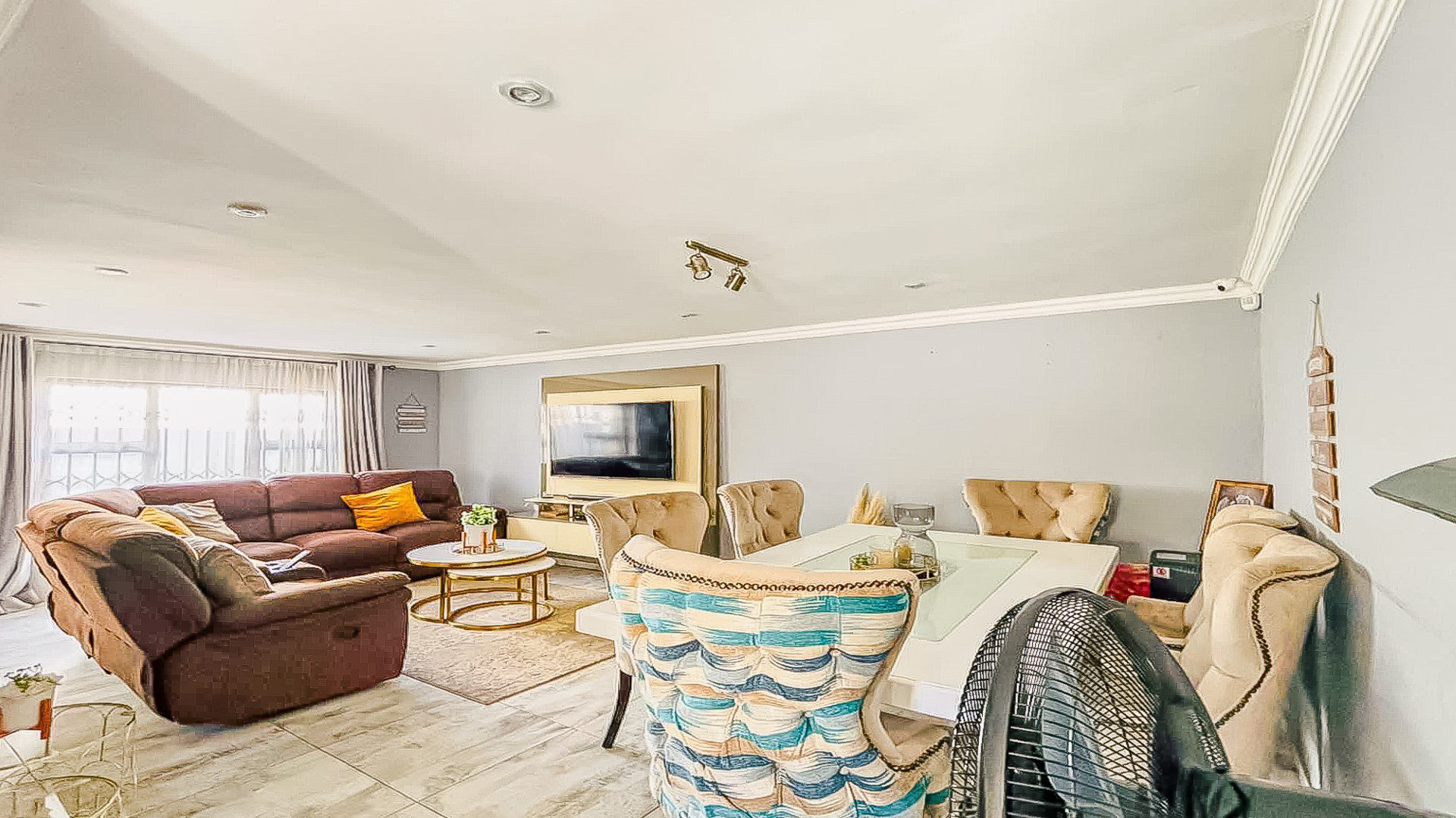 Riverside View – Stylish 3 Bedroom Home