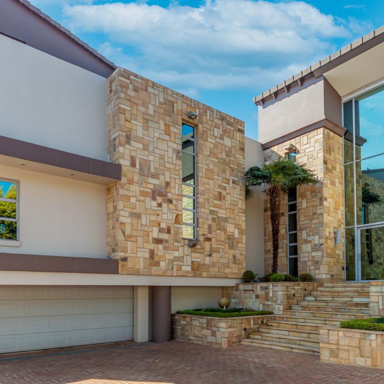 Bedfordview – Luxury Home In Upper Bedfordview