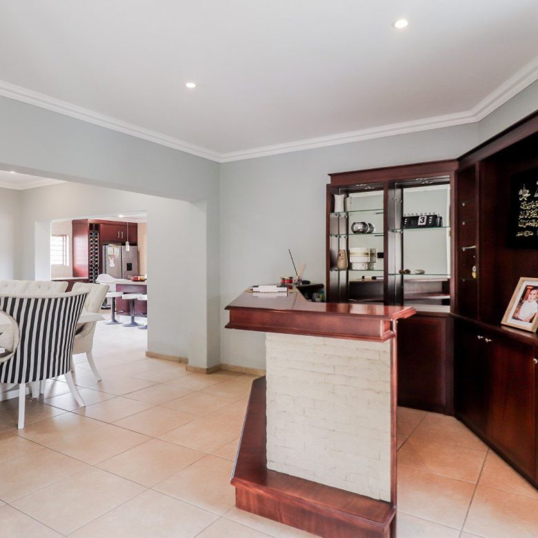 Prima Vista, Mulbarton – Magnificent 4 Bedroom Cluster in Secure Estate