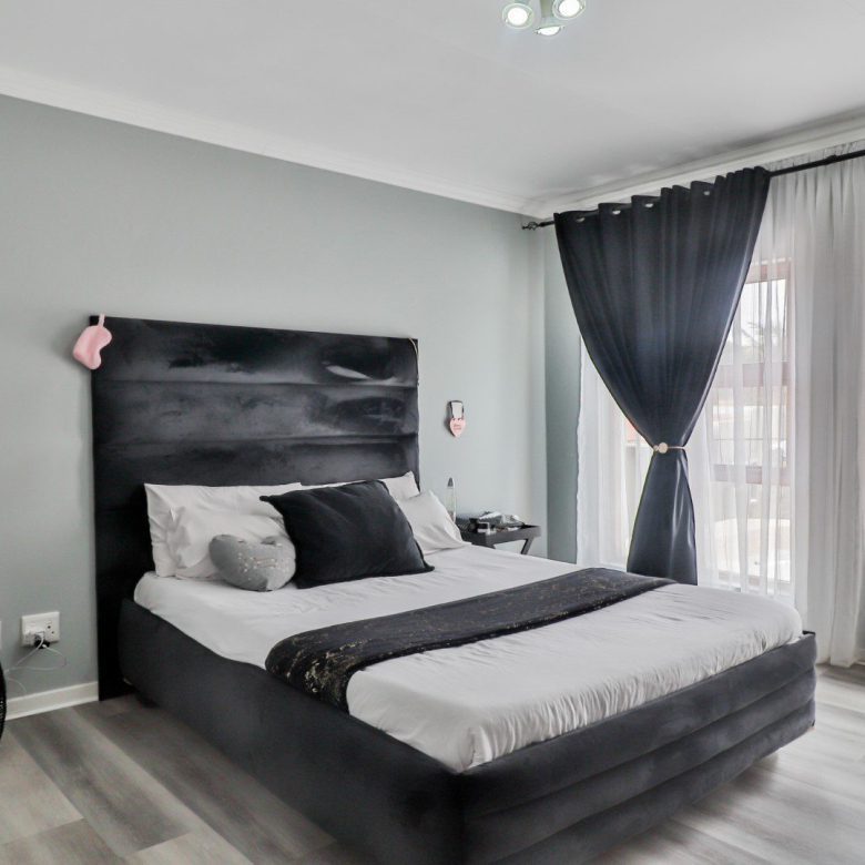 Prima Vista, Mulbarton – Magnificent 4 Bedroom Cluster in Secure Estate