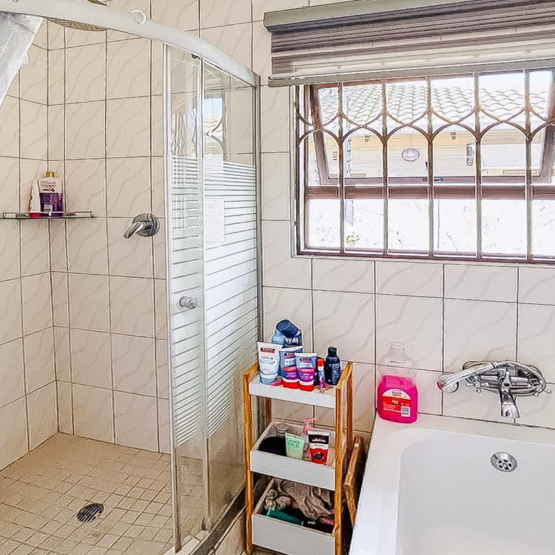 Riverside View – Stylish 3 Bedroom Home