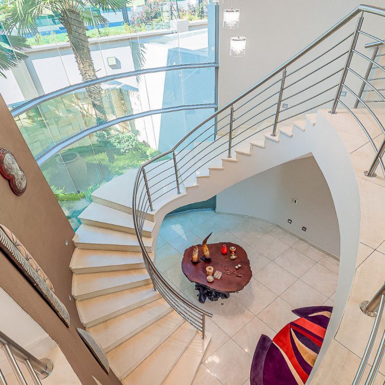 Bedfordview – Luxury Home In Upper Bedfordview