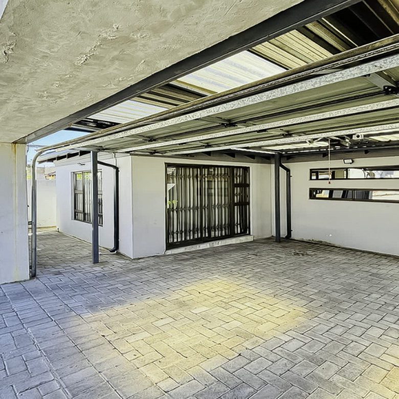 Riverside View – Stylish 3 Bedroom Home