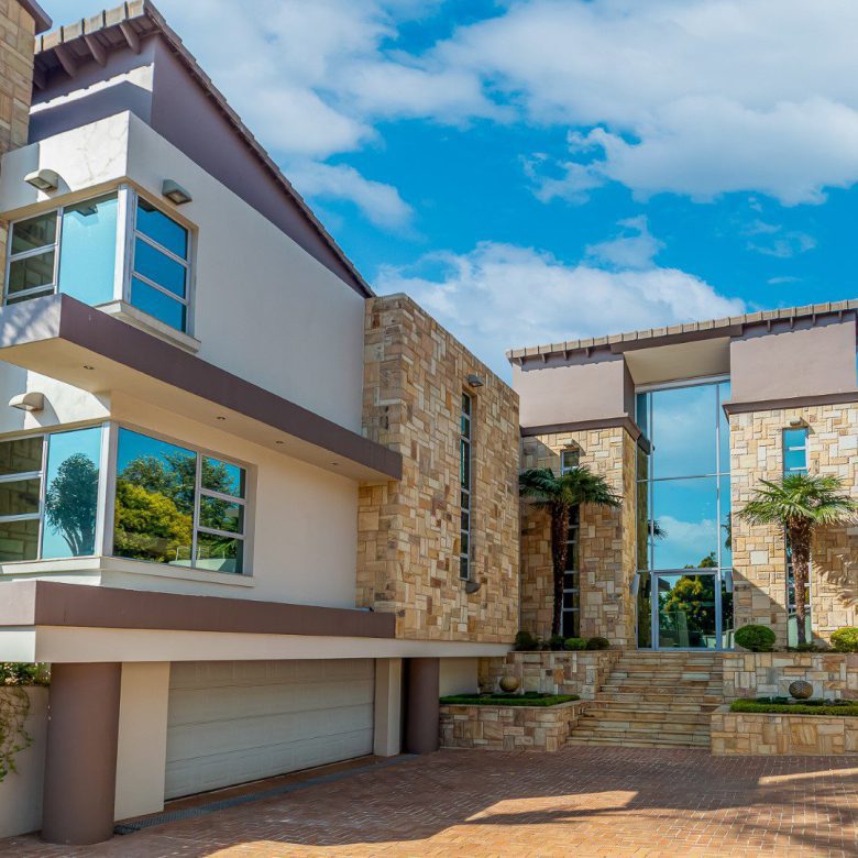 Bedfordview – Luxury Home In Upper Bedfordview