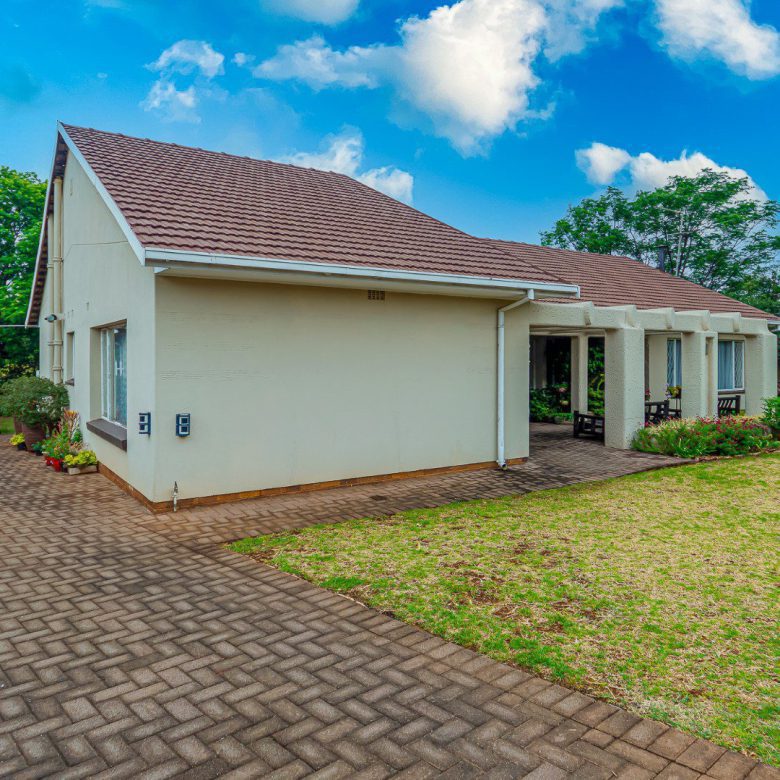 Kibler Park – Stunning 3 Bedroom Family Home