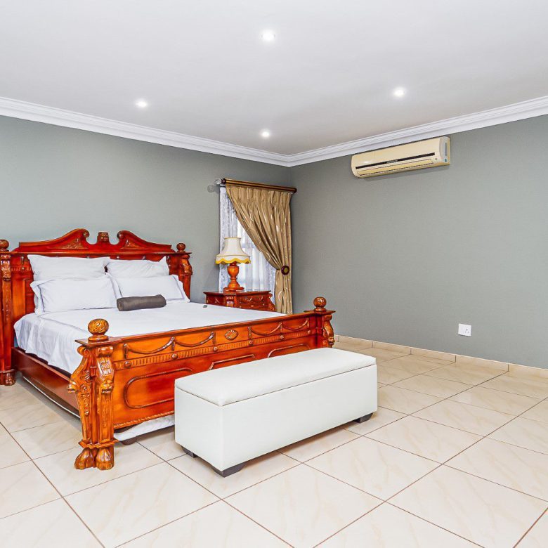 Meyersdal Crest Estate – Luxurious 4 Bedroom Family Home