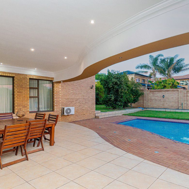 Meyersdal Crest Estate – Luxurious 4 Bedroom Family Home