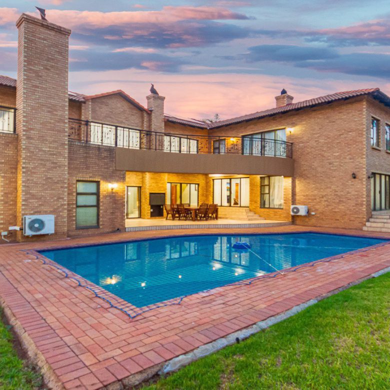 Meyersdal Crest Estate – Luxurious 4 Bedroom Family Home
