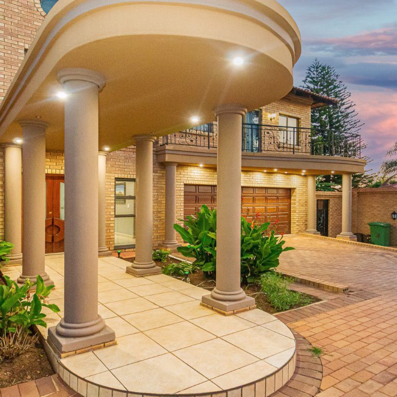 Meyersdal Crest Estate – Luxurious 4 Bedroom Family Home