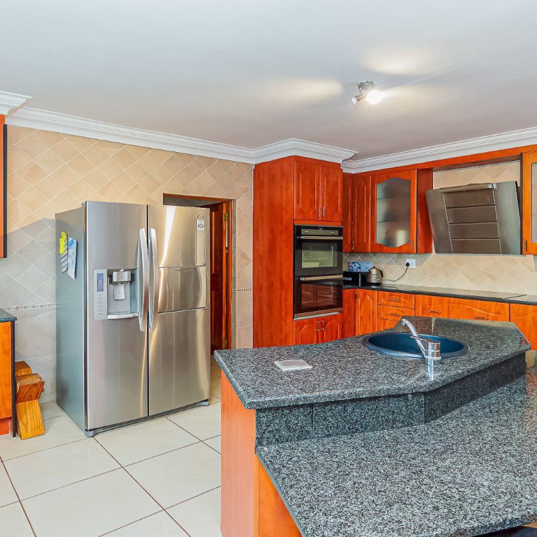 Meyersdal Crest Estate – Luxurious 4 Bedroom Family Home