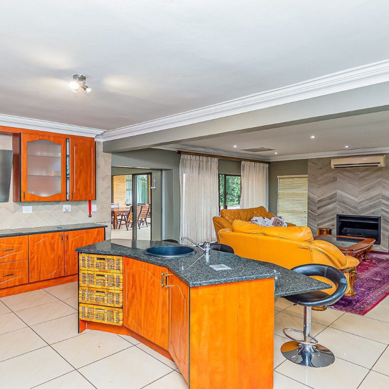 Meyersdal Crest Estate – Luxurious 4 Bedroom Family Home