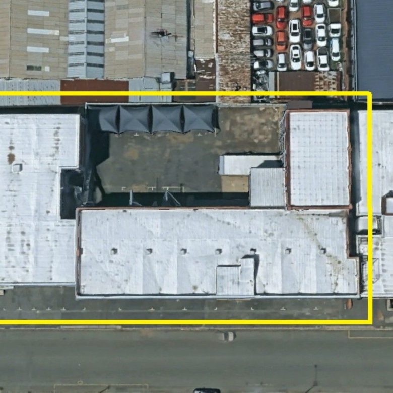 New Centre – Warehouse + Offices 6 600m2 under roof