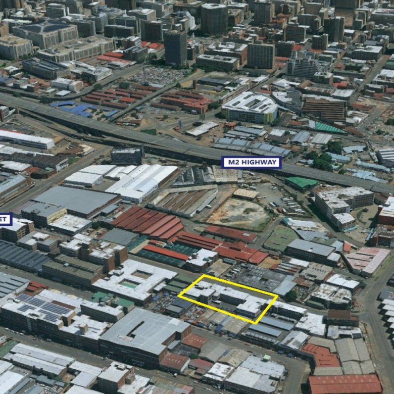 New Centre – Warehouse + Offices 6 600m2 under roof