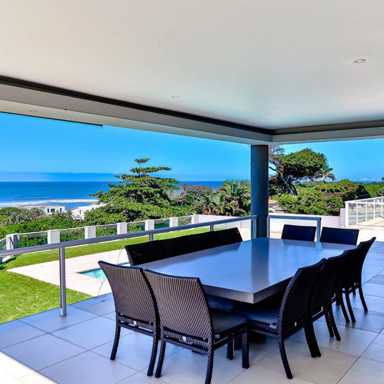 Umhlanga – Grand Family Home with Panoramic Sea Views