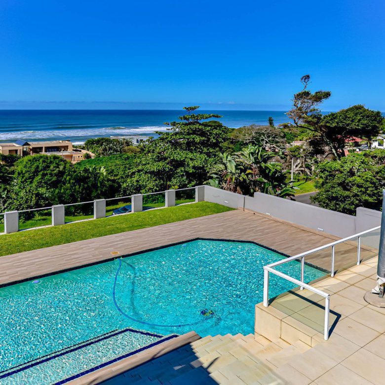 Umhlanga – Grand Family Home with Panoramic Sea Views