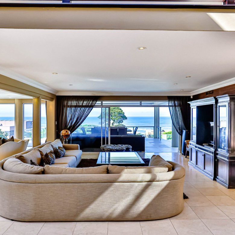 Umhlanga – Grand Family Home with Panoramic Sea Views