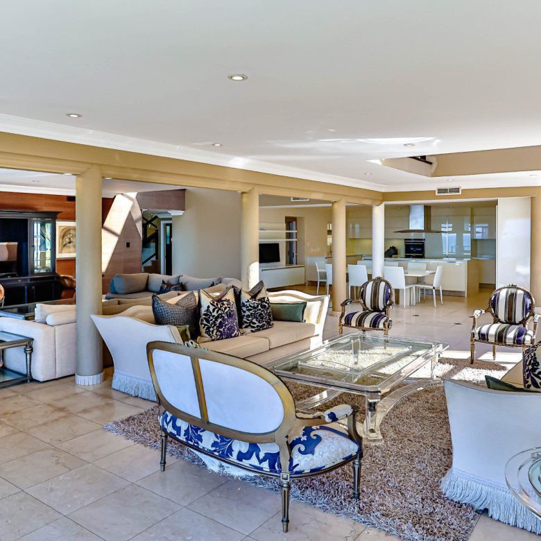 Umhlanga – Grand Family Home with Panoramic Sea Views