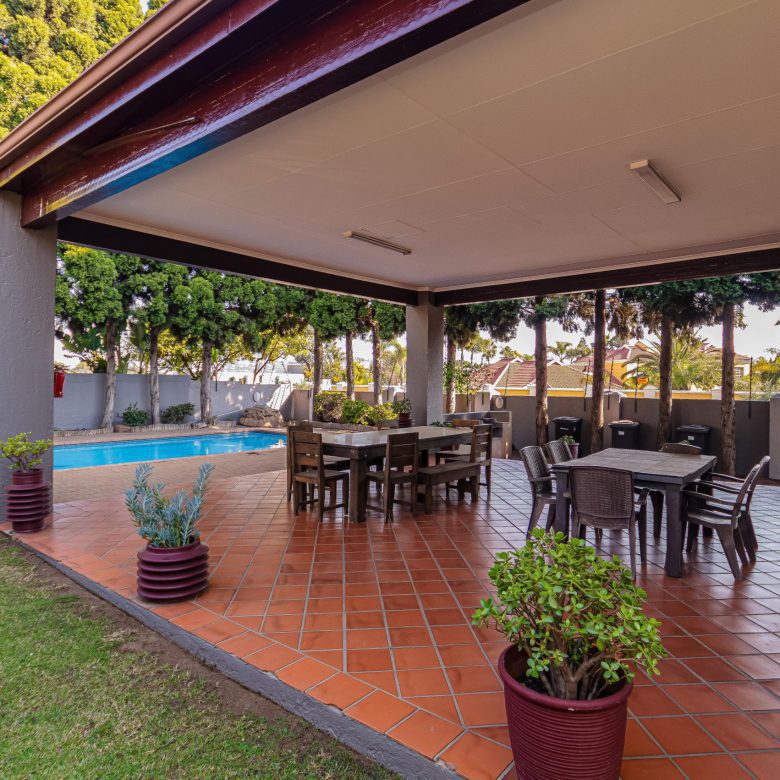 Dowerglen – 2 Bedroom Apartment In Security Estate