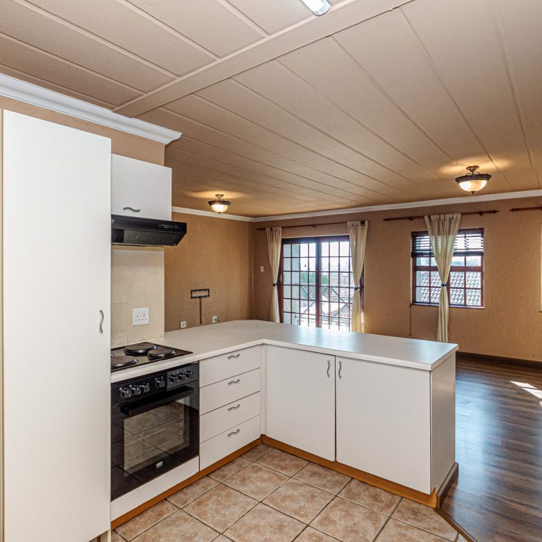 Dowerglen – 2 Bedroom Apartment In Security Estate