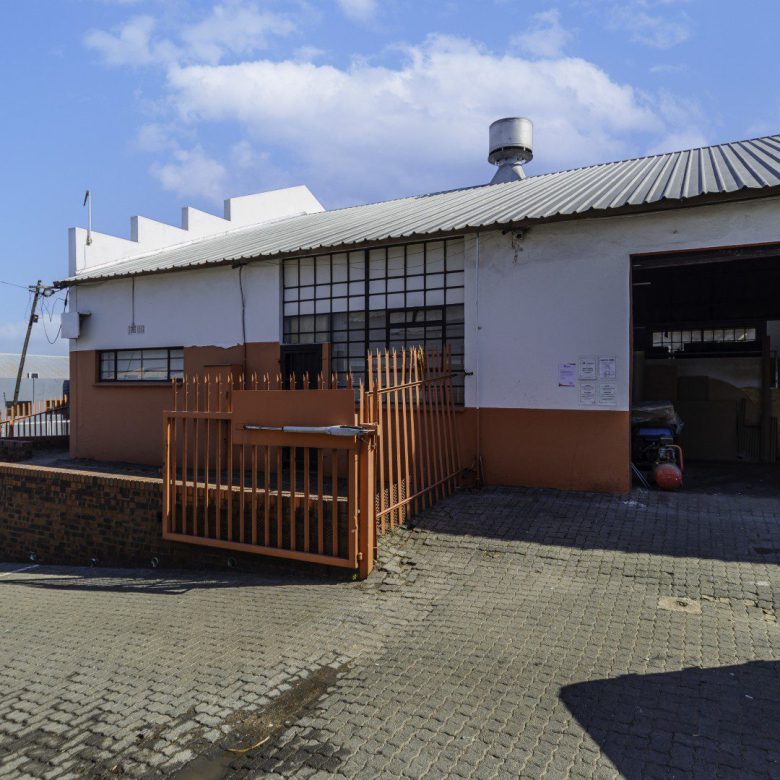Multi-Tenanted Industrial Investment Opportunity | 17 Ingwe Road, Sebenza