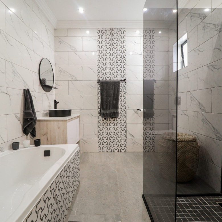 Parkhurst – Newly Renovated / Ultra Modern 4-Bedroom Double Storey Home with Pool & Luxury Finishes