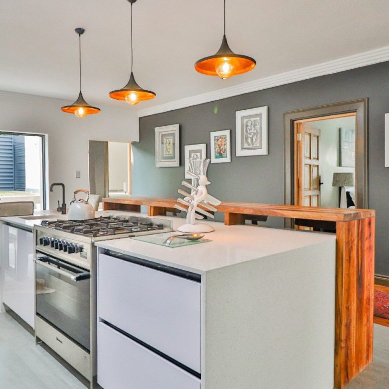 Parkhurst – Newly Renovated / Ultra Modern 4-Bedroom Double Storey Home with Pool & Luxury Finishes