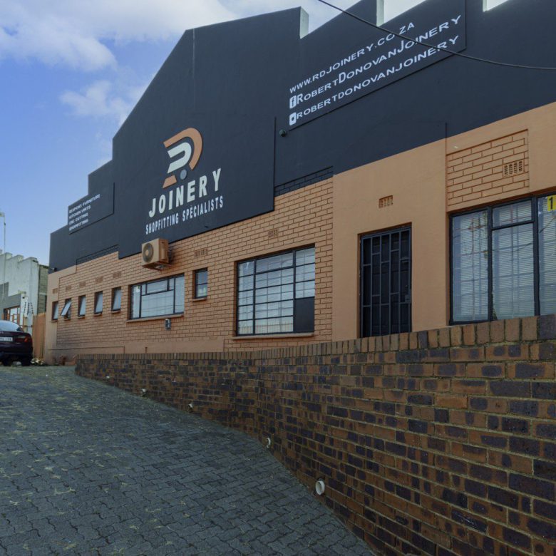 Multi-Tenanted Industrial Investment Opportunity | 17 Ingwe Road, Sebenza