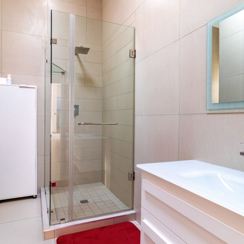 Bassonia – STYLISH 3 BEDROOM FACE-BRICK CLUSTER