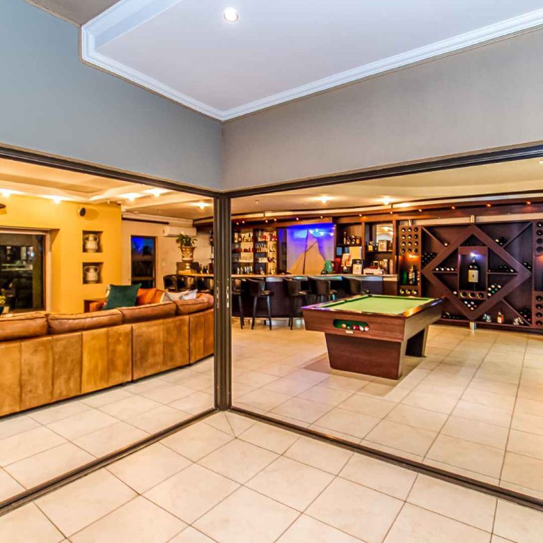 Luxury Auction in Bassonia Estate – A Rare Opportunity