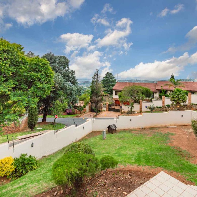 Glenvista – Home with Breathtaking Views and Two Flatlets