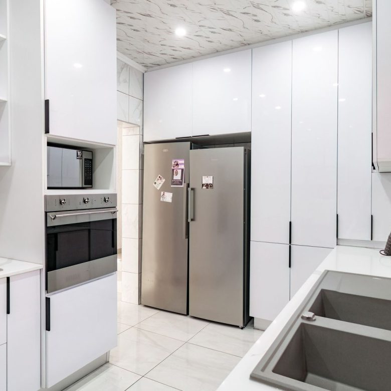 Bassonia – STYLISH 3 BEDROOM FACE-BRICK CLUSTER