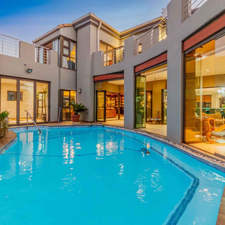 Luxury Auction in Bassonia Estate – A Rare Opportunity