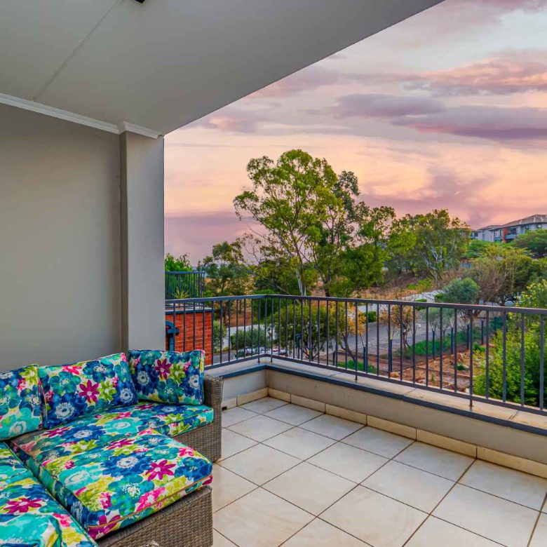 Oakdene – Impeccable 2 Bedroom Apartment!