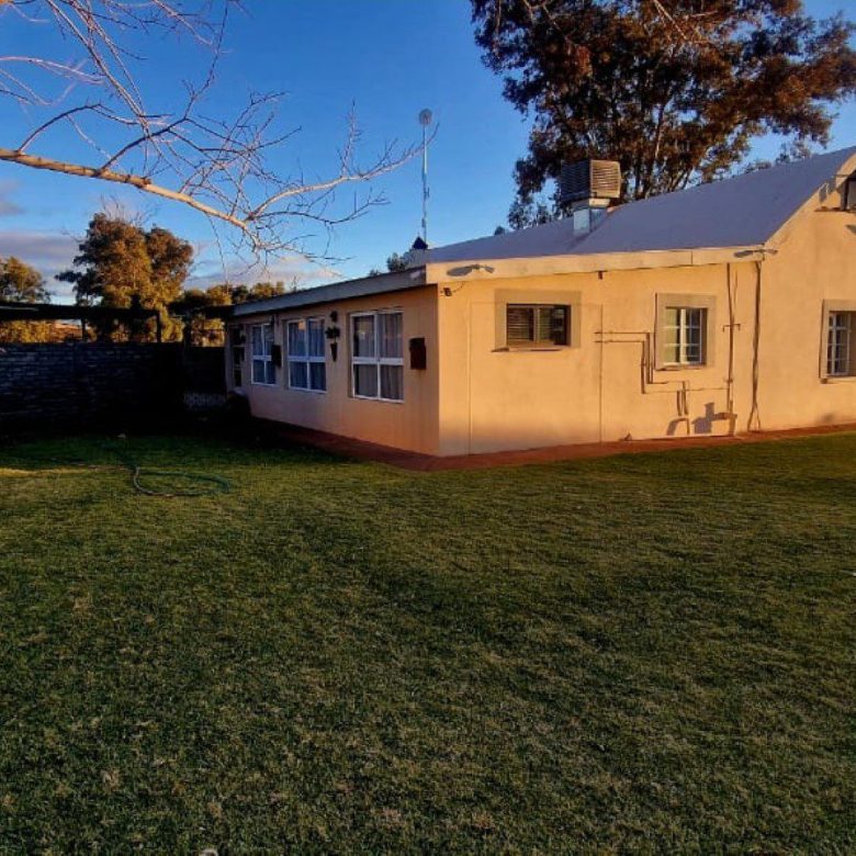 Northen Cape – Exceptional 1,567HA Game Farm & Hunting Lodge