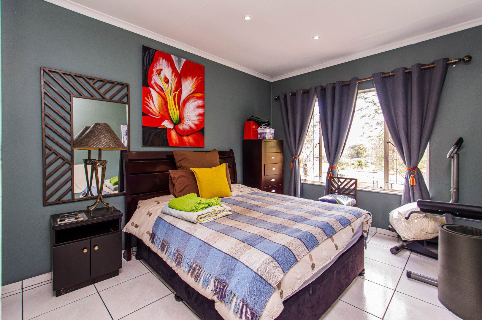 14 Towerby – 3 Stunning Houses on 1 Stand + Business Rights!