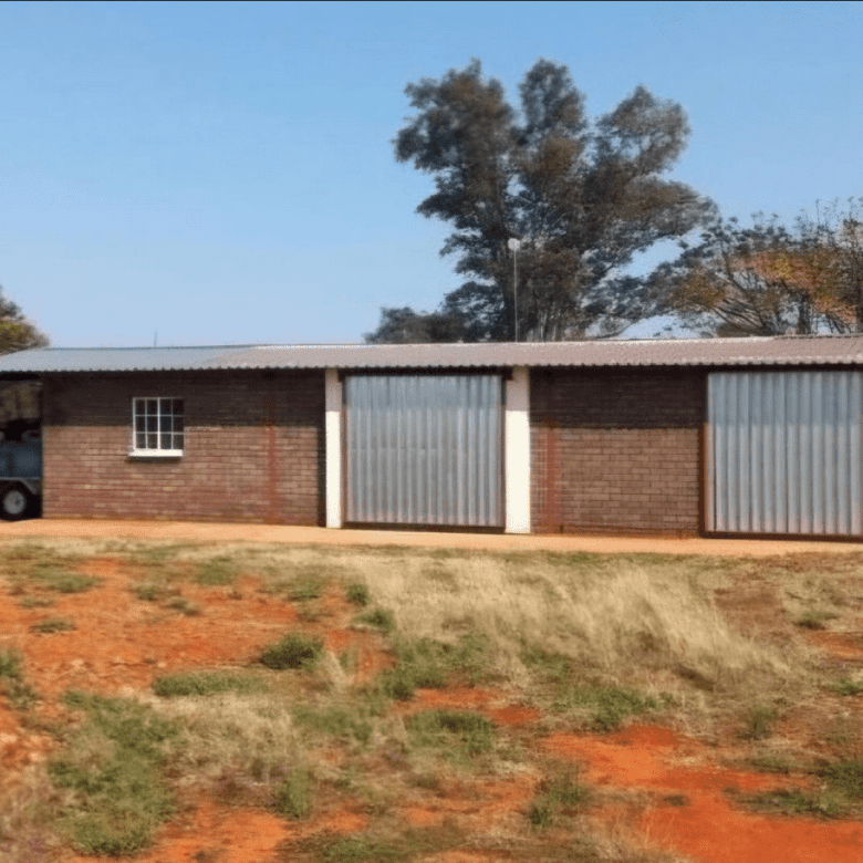 Northen Cape – Exceptional 1,567HA Game Farm & Hunting Lodge