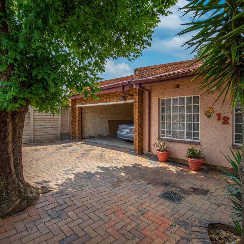 Suideroord – Spacious 3 Bedroom Family Home