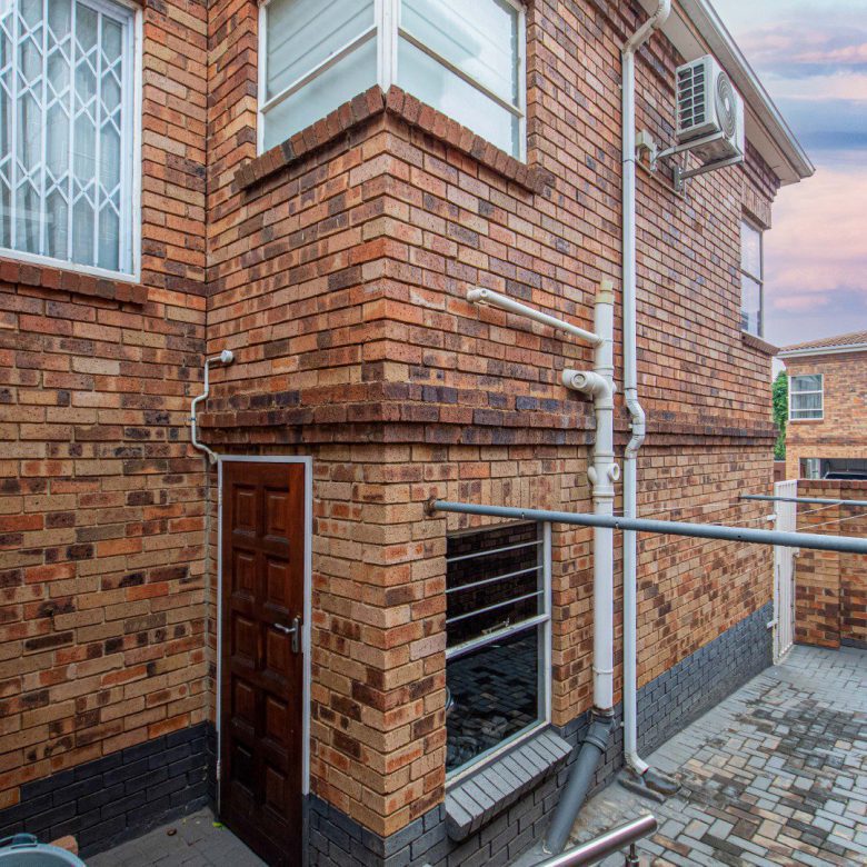 Glenvista – Elegant 3 Bedroom Cluster!