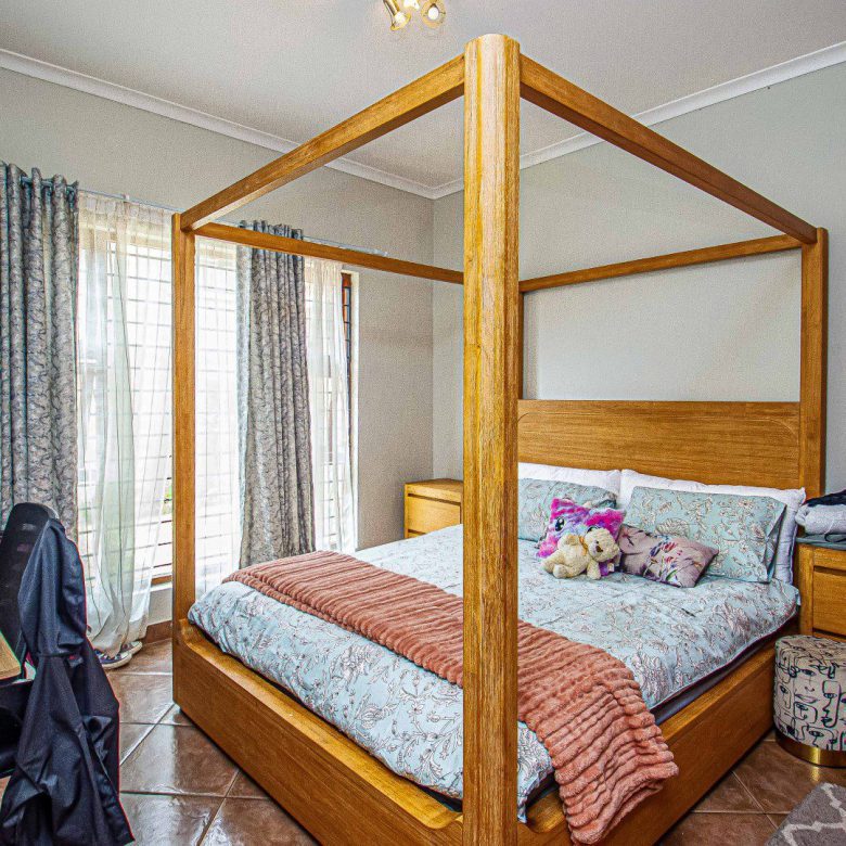 Mulbarton – Magnificent 3 Bedroom Cluster In Secure Estate                                                         