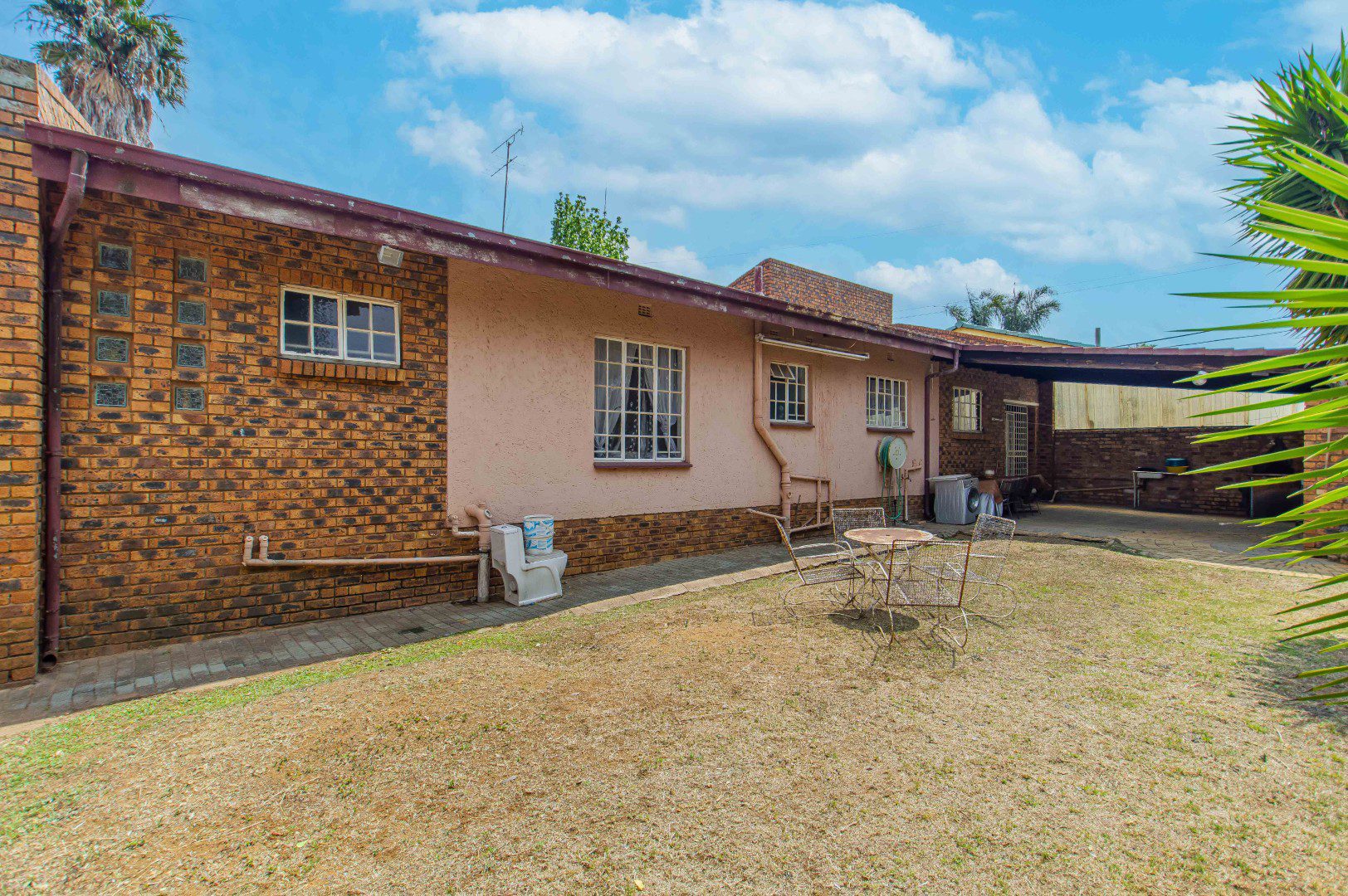 3 Suideroord – Spacious 3 Bedroom Family Home